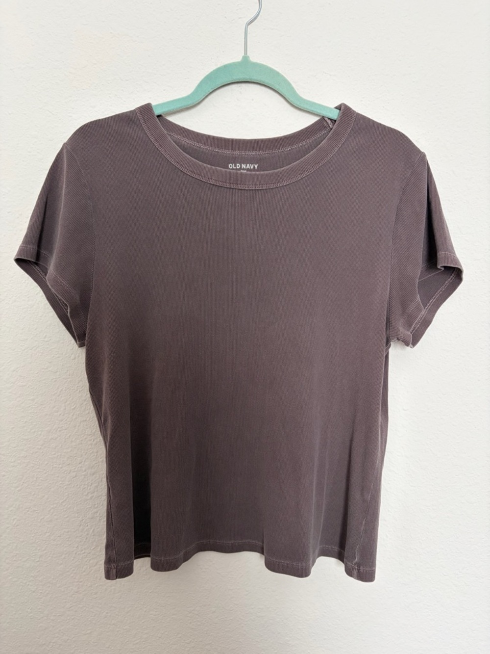 Old Navy Women's Purple Short Sleeve Ribbed Crewneck Tee